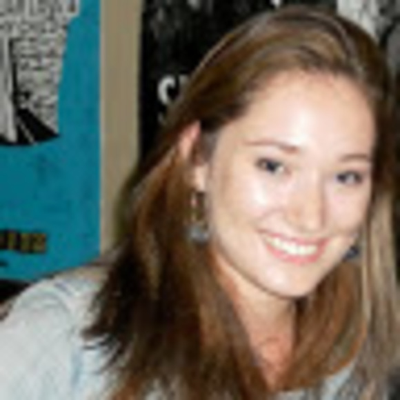 Meet your Posher, Naomi - Picture 1 of 1